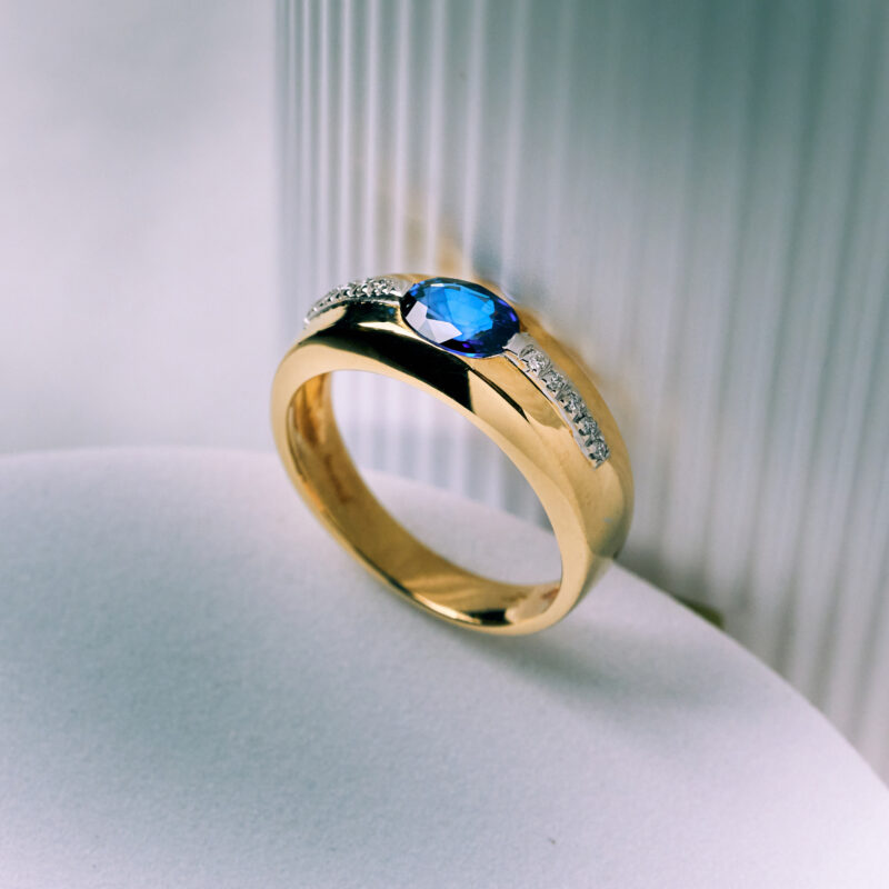 Anello Zaffiro Blu Imperiale