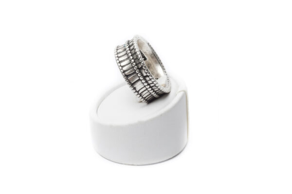 Anello Pietro Ferrante Borchie - immagine 3