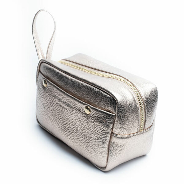 BEAUTY IN PELLE DONNA